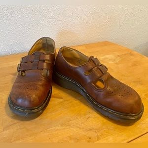 Dr. Martens vintage mary jane’s